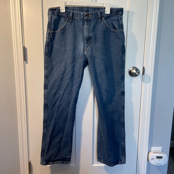 Mens Rustler Jeans 36 waist 29 inch tall. - Picture 1 of 3